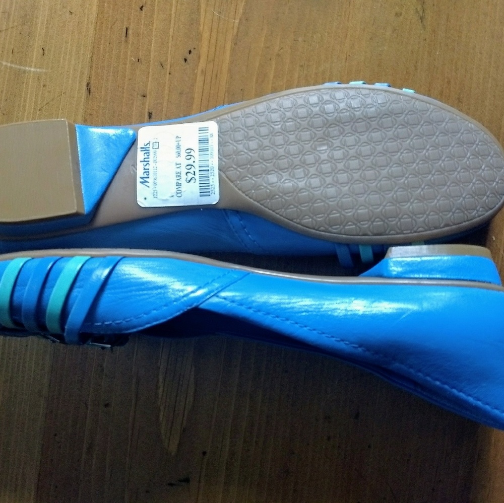Womens Nine West flats blue with buckles - Picture 4 of 4